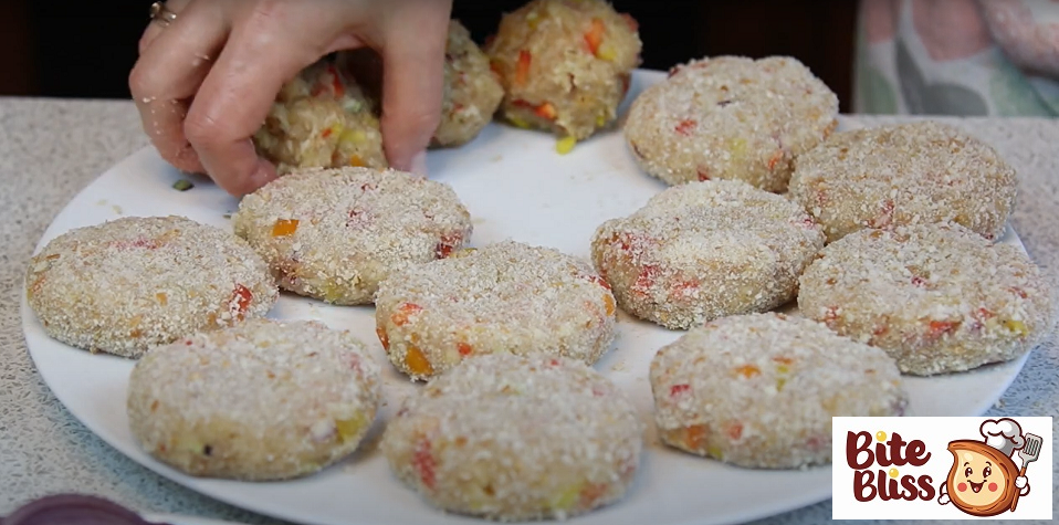 Stuffing is divided into cutlets for breading you will need a few tablespoons of grated breadcrumbs wet hands form cutlets and roll in breadcrumbs.