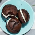 Whoopie Pies With Whipped Cream Cheese Frosting