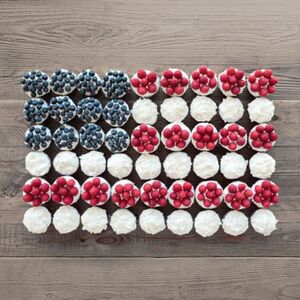 Fourth of July Cupcake Flag