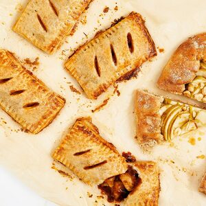 Apple hand pies