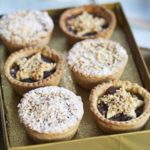 Hazelnut crunch mince pies